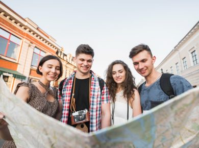 jovenes de intercambio en otro país